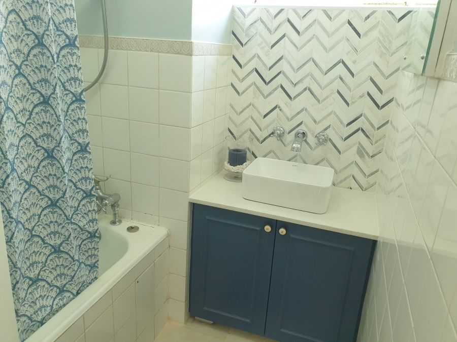 To Let 2 Bedroom Property for Rent in Diep River Western Cape
